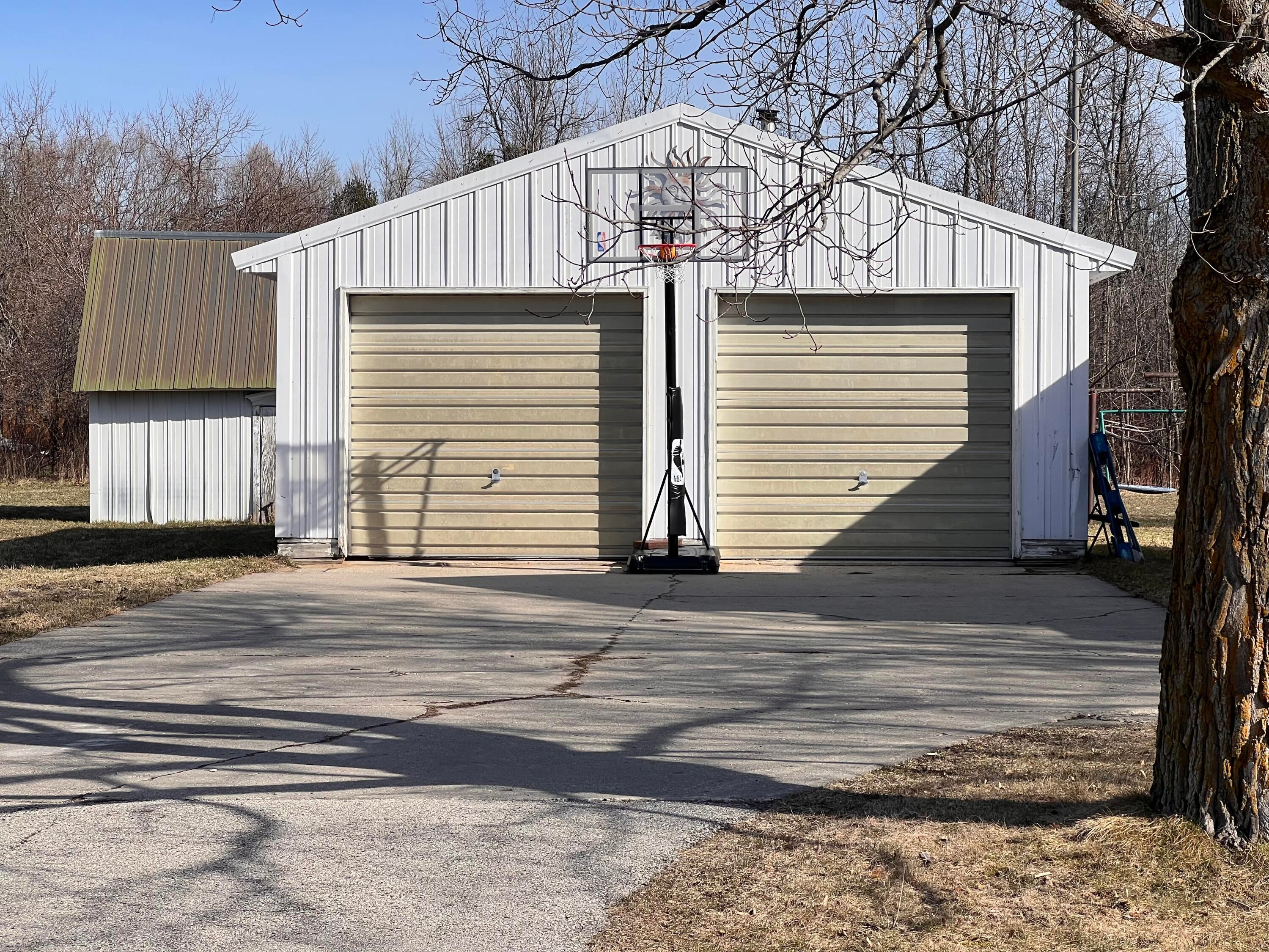 1208 Howard Street Cheboygan, MI 49721 - Photo 29 of 32 Gallery Image 29