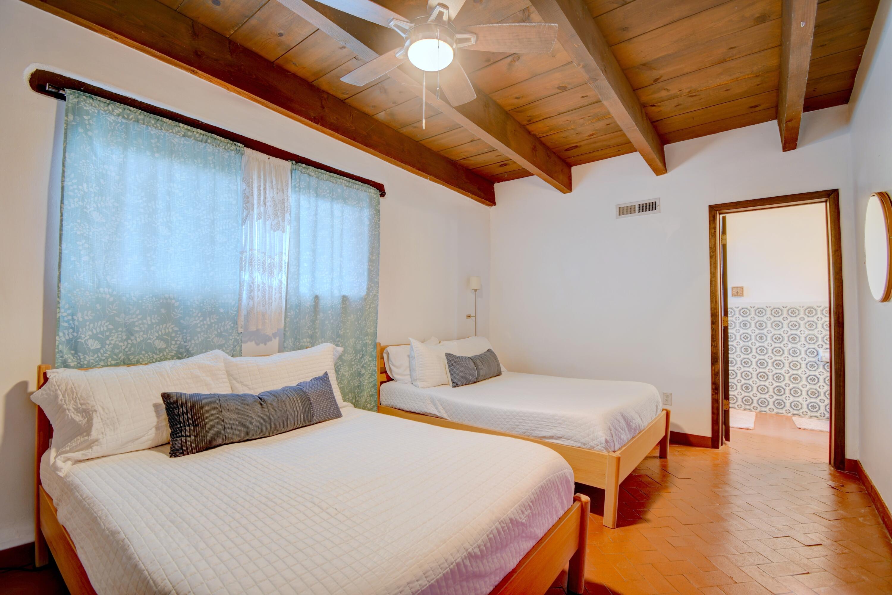 14018 Arcadia Road Northeast Albuquerque, NM 87123 - Photo 23 of 36 Gallery Image 23