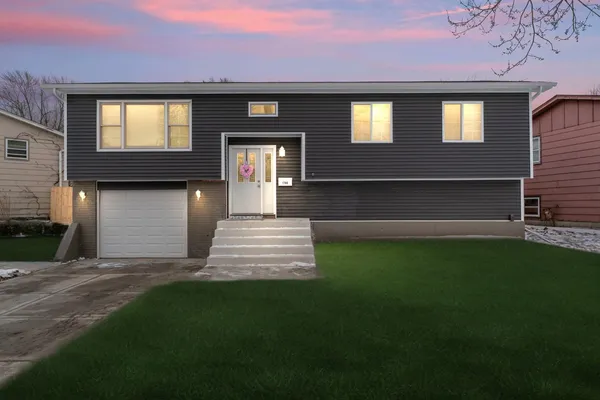 $299,900 | 1780 225th Place, Sauk Village, IL 60411