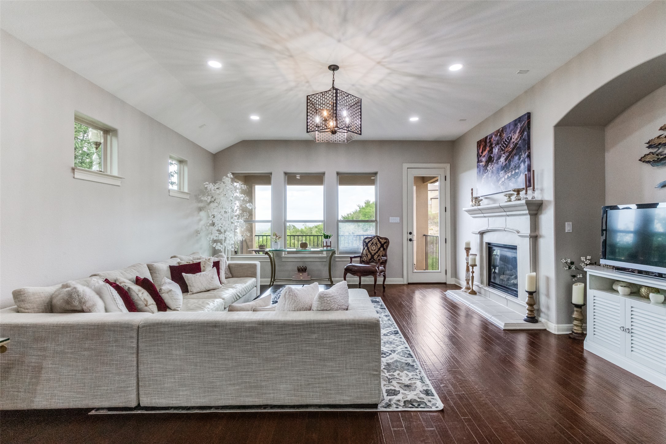 2312 Rivina Drive Austin, TX 78733 - Photo 13 of 40