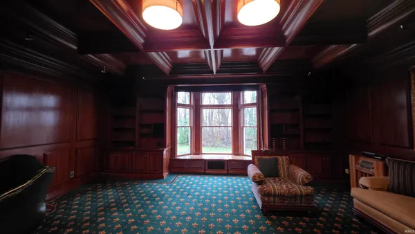 $1,500,000 | 178 West 100 South, Rochester, IN 46975