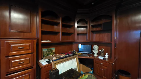 $1,500,000 | 178 West 100 South, Rochester, IN 46975