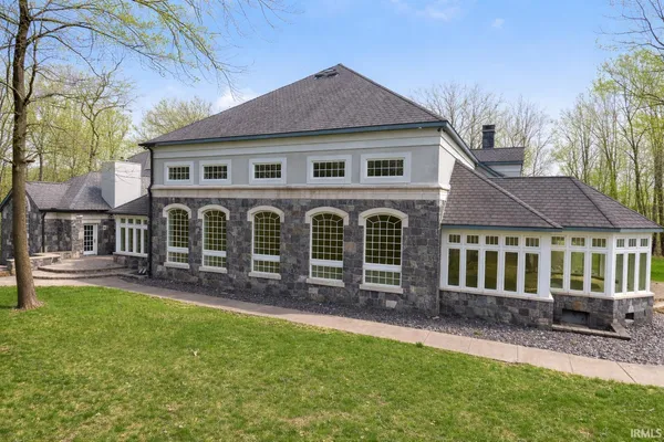 $1,500,000 | 178 West 100 South, Rochester, IN 46975