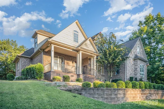 $799,000 | 770 Cooks Cove Ridge, Clover, SC 29710