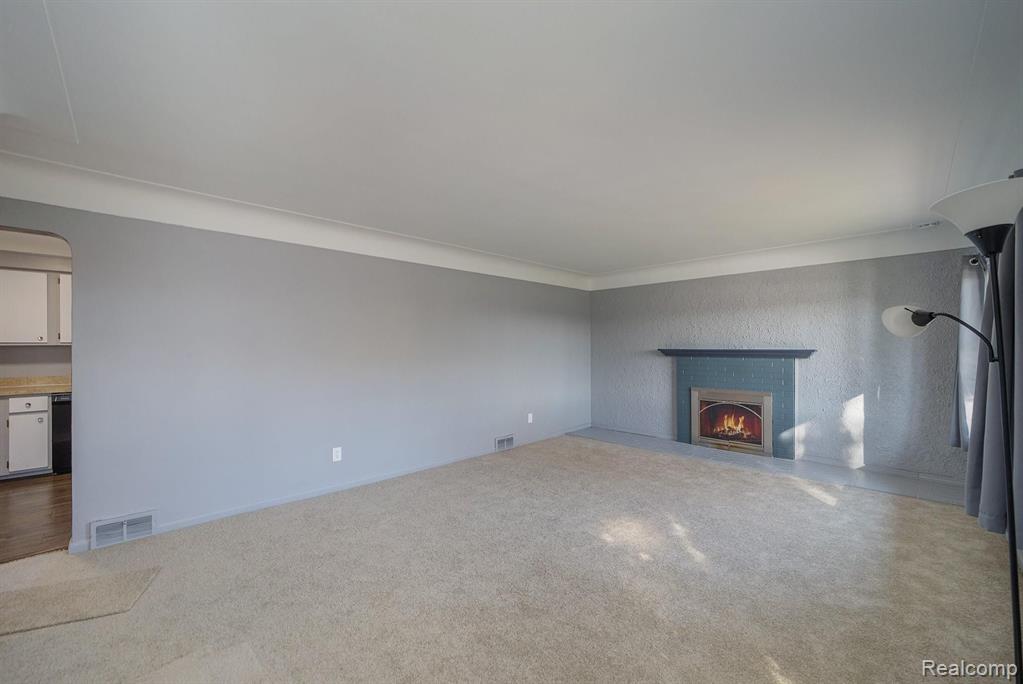 5631 Livernois Road Troy, MI 48098 - Photo 6 of 24