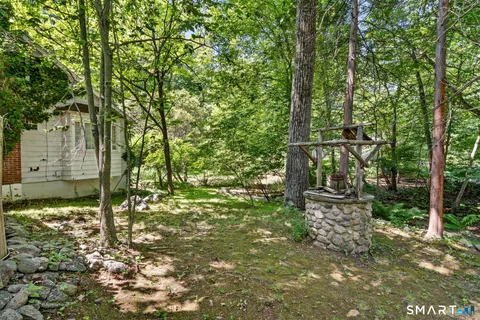 $950,000 | 158 Spring Water Lane, New Canaan, CT 06840
