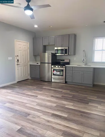 $2,300 | 1129 Promenade Street, Unit A, Hercules, CA 94547