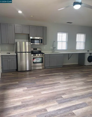 $2,300 | 1129 Promenade Street, Unit A, Hercules, CA 94547