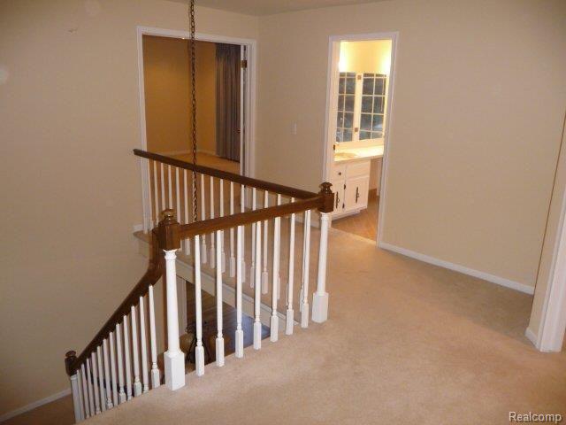 3242 Quail Ridge Circle Rochester, MI 48309 - Photo 11 of 25 2nd Floor