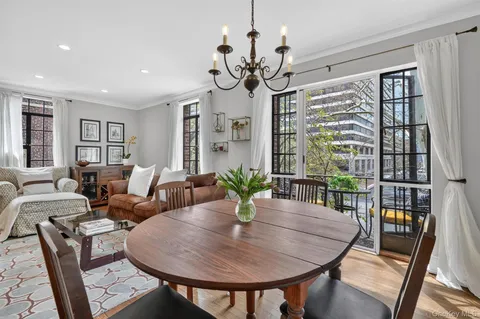 $425,000 | 20 North Broadway, Unit O372, White Plains, NY 10601