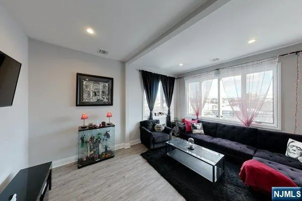 $2,600 | 117 Belmont Avenue, Unit 2, Garfield, NJ 07026