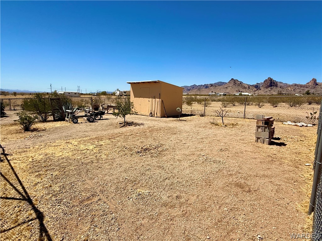 1949 Elgin Road Golden Valley, AZ 86413 - Photo 26 of 41