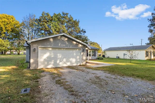 $214,900 | 607 Mandeville, Oran, MO 63771