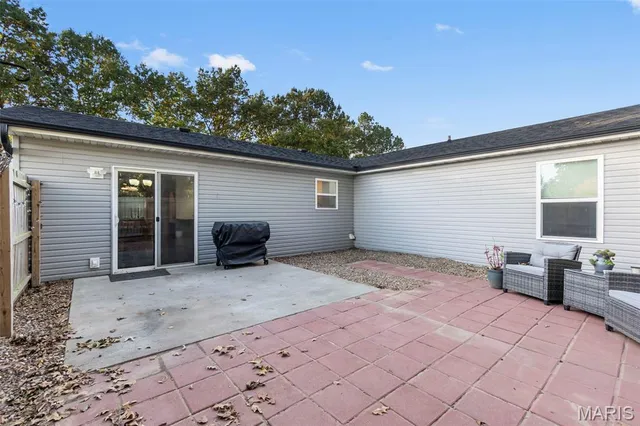 $214,900 | 607 Mandeville, Oran, MO 63771