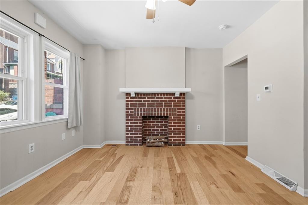 134 Chesterfield Road Pittsburgh, PA 15213 - Photo 5 of 29