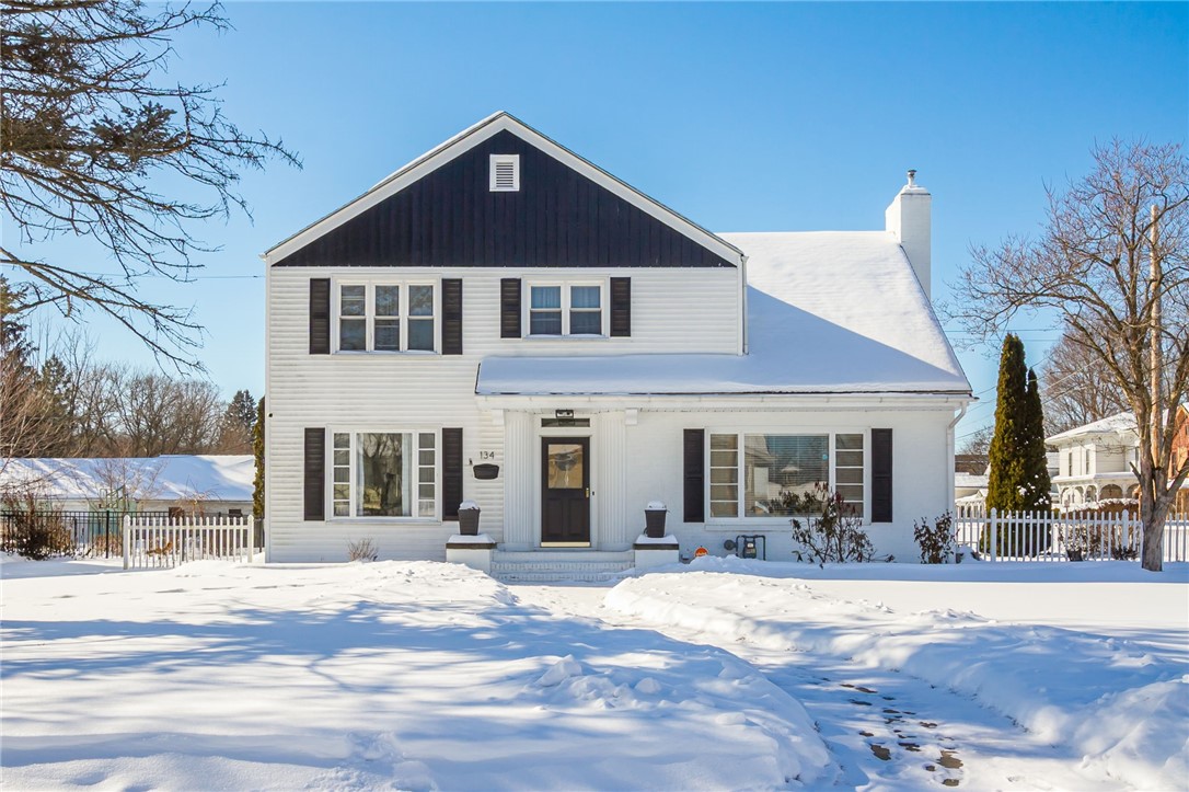 134 Main Street Mount Morris, NY 14510 - Photo 4 of 48