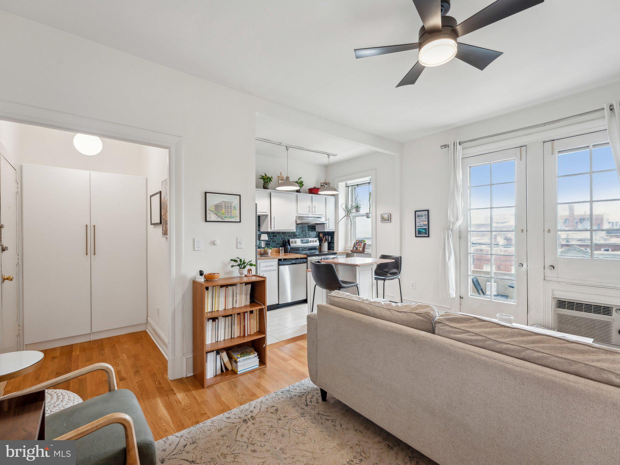 3420 16th Street Northwest, Unit 304 Washington, DC 20010 - Photo 3 of 26