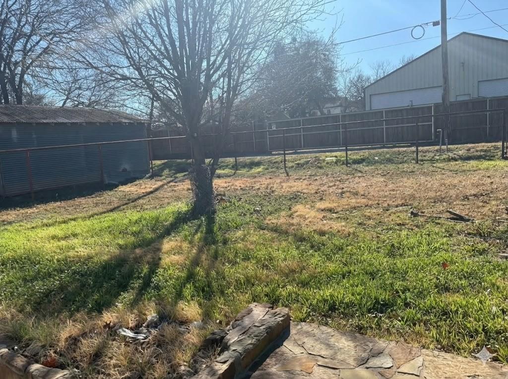 710 Shawnee Street Graham, TX 76450 - Photo 13 of 15 a view of a backyard