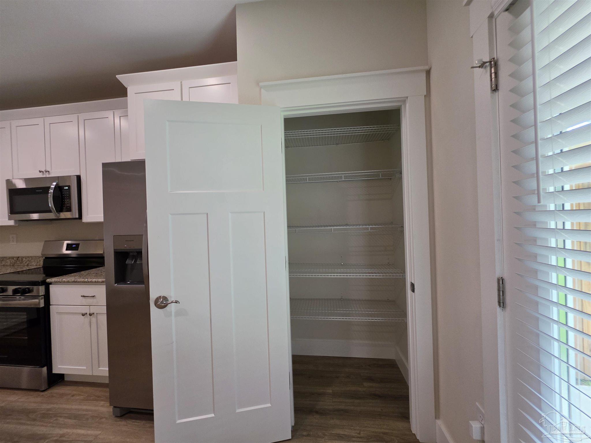 2289 Dog Track Road, Unit B Pensacola, FL 32506 - Photo 5 of 18