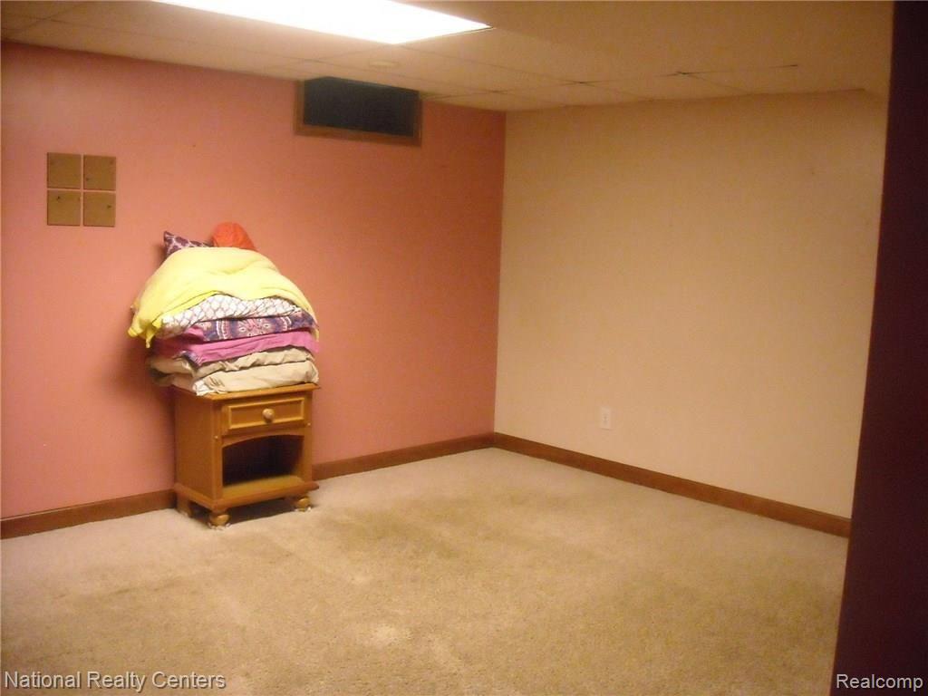 5024 Carroll Lk Road Commerce Township, MI 48382 - Photo 15 of 18 Finished basement