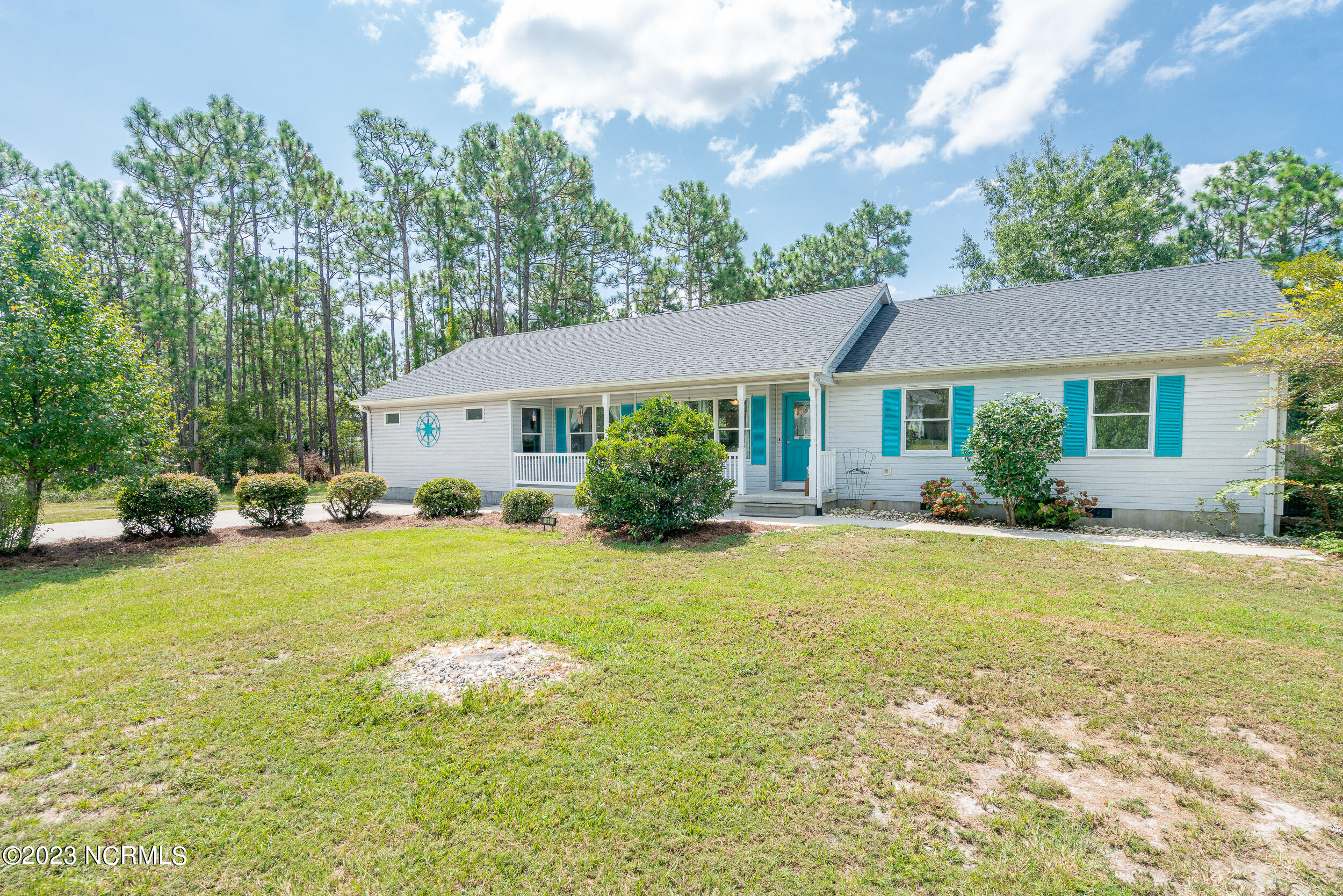 55 South High Point Road Southport, NC 28461 - Photo 5 of 50 55 N High Point Rd (5)