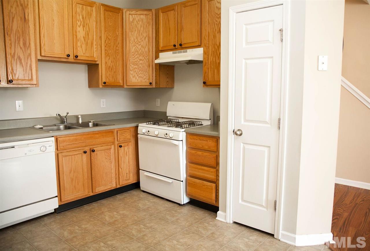 8631 Neuse Club Lane, Unit 105 Raleigh, NC 27616 - Photo 14 of 24 Gallery Image 14