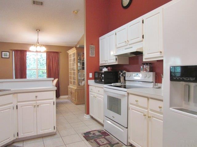 6795 Cedar Ridge Circle Milton, FL 32570 - Photo 9 of 40 Gallery Image 9