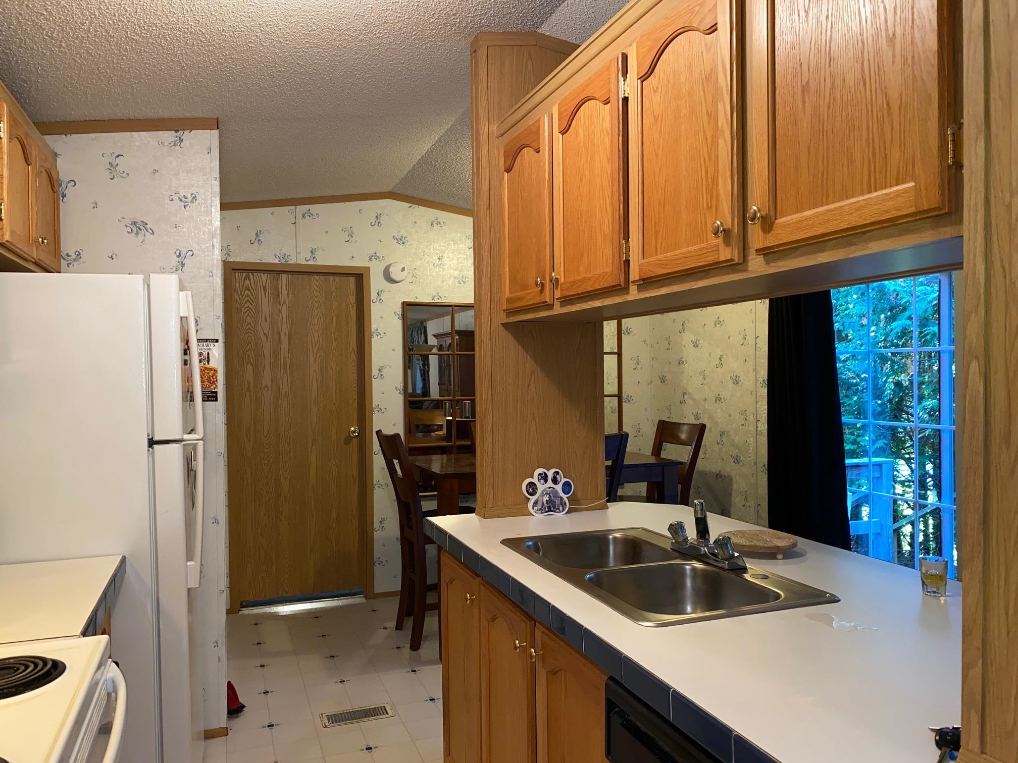 106 Wentworth Road Colchester, VT 05446 - Photo 8 of 16 Gallery Image 8