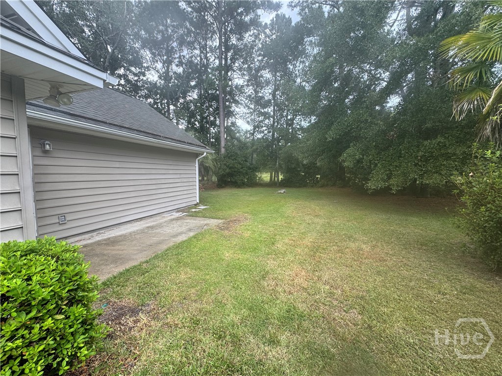 75 Oak Ridge Circle Richmond Hill, GA 31324 - Photo 7 of 25