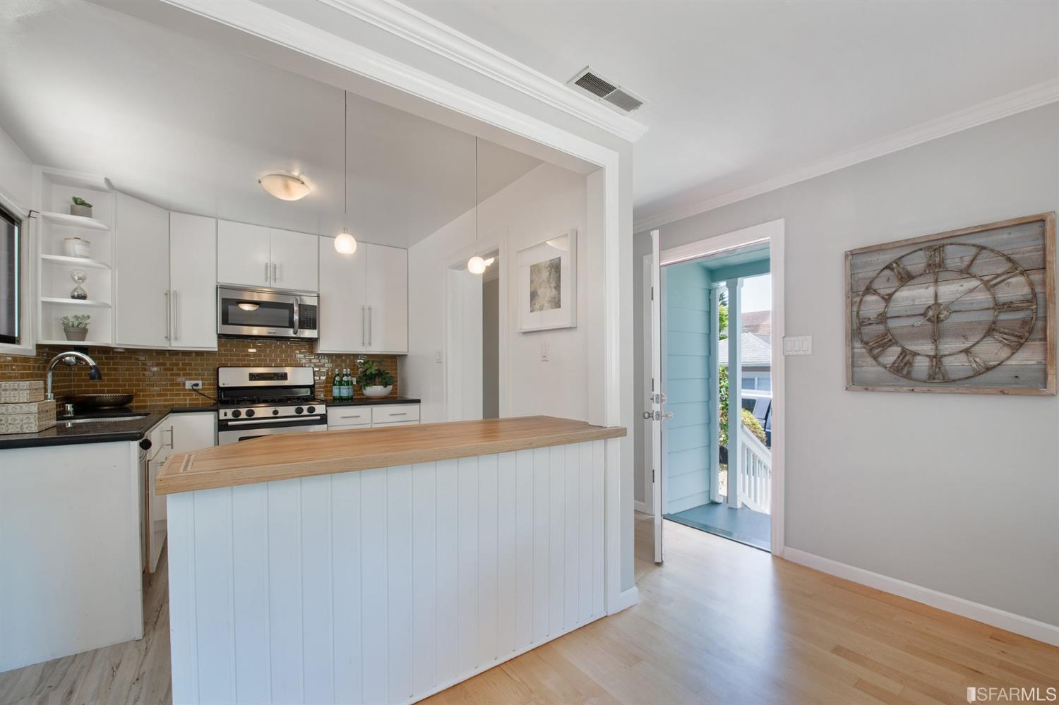 628 Canyon Drive Pacifica, CA 94044 - Photo 12 of 43