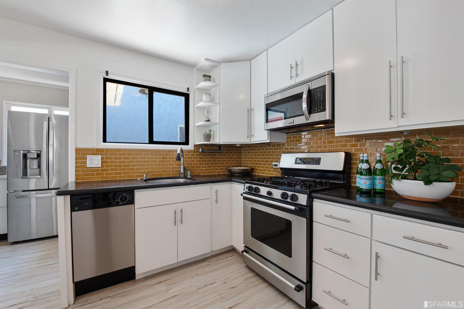 628 Canyon Drive Pacifica, CA 94044 - Photo 21 of 43