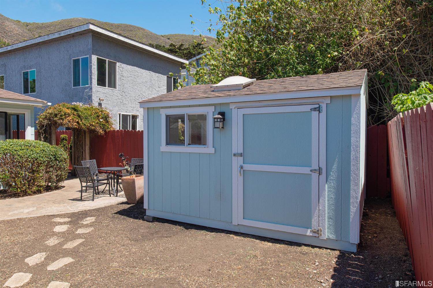 628 Canyon Drive Pacifica, CA 94044 - Photo 36 of 43