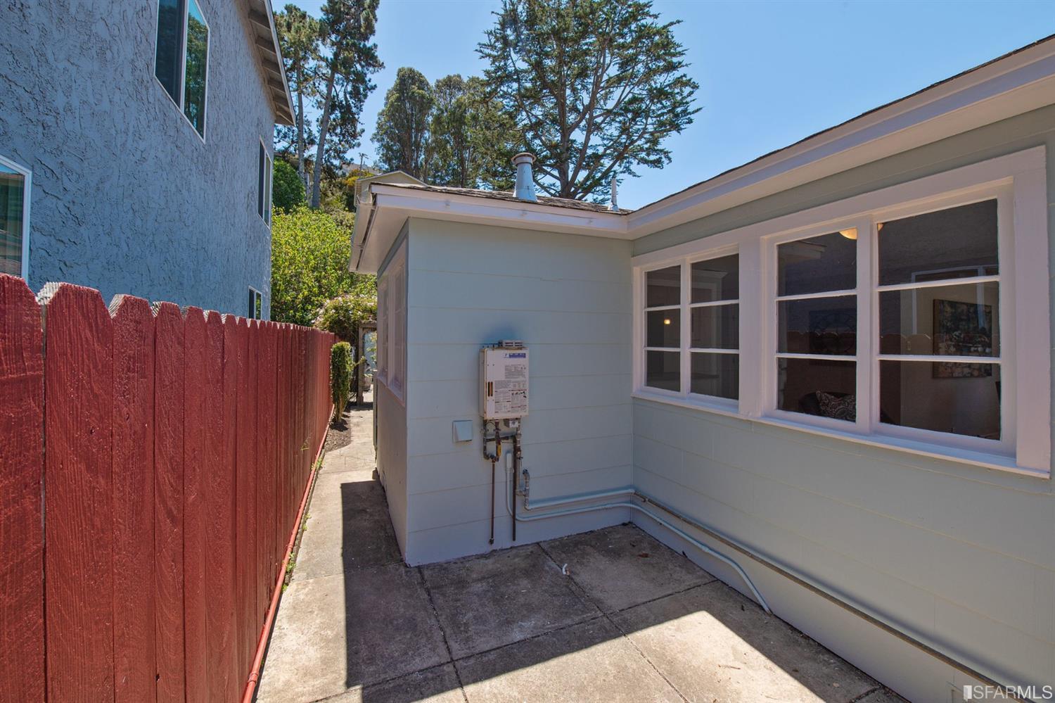 628 Canyon Drive Pacifica, CA 94044 - Photo 40 of 43