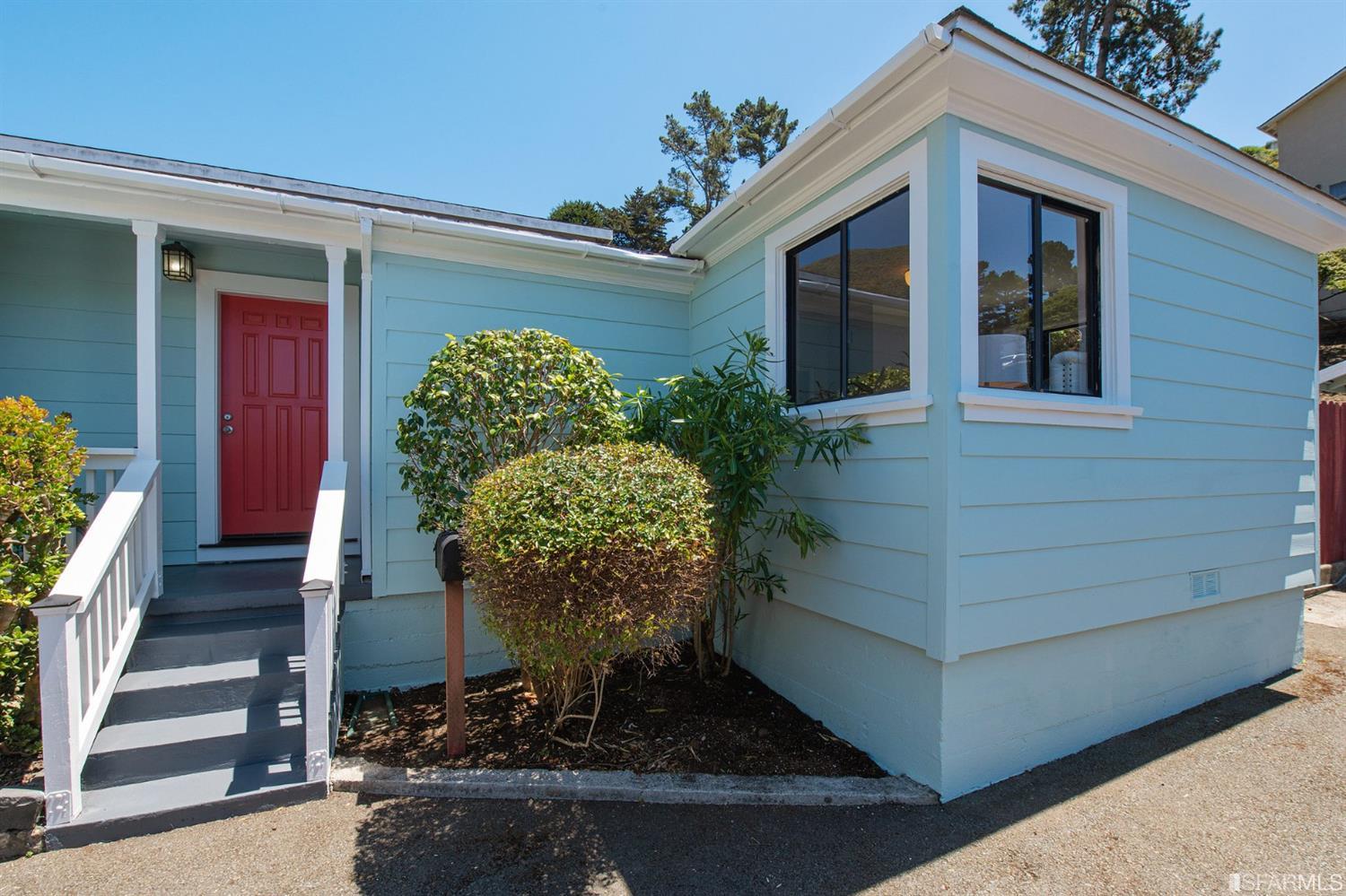 628 Canyon Drive Pacifica, CA 94044 - Photo 8 of 43