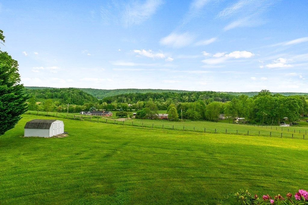 2576 Old Baltimore Road Draper, VA 24324 - Photo 31 of 46 Gallery Image 31
