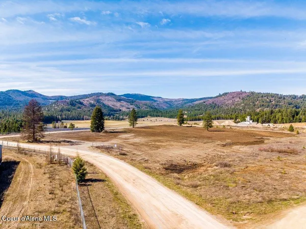 $1,750,000 | 1 Blk Industrial Park Avenue, Spirit Lake, ID 83869