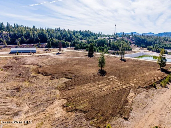 $1,750,000 | 1 Blk Industrial Park Avenue, Spirit Lake, ID 83869
