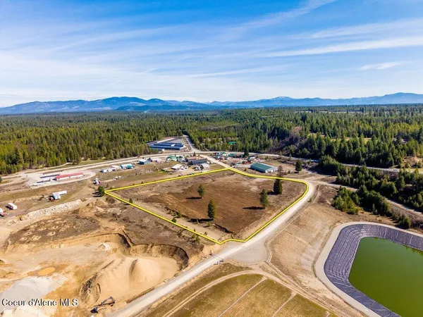$1,750,000 | 1 Blk Industrial Park Avenue, Spirit Lake, ID 83869