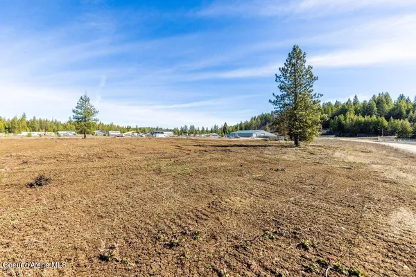 $1,750,000 | 1 Blk Industrial Park Avenue, Spirit Lake, ID 83869