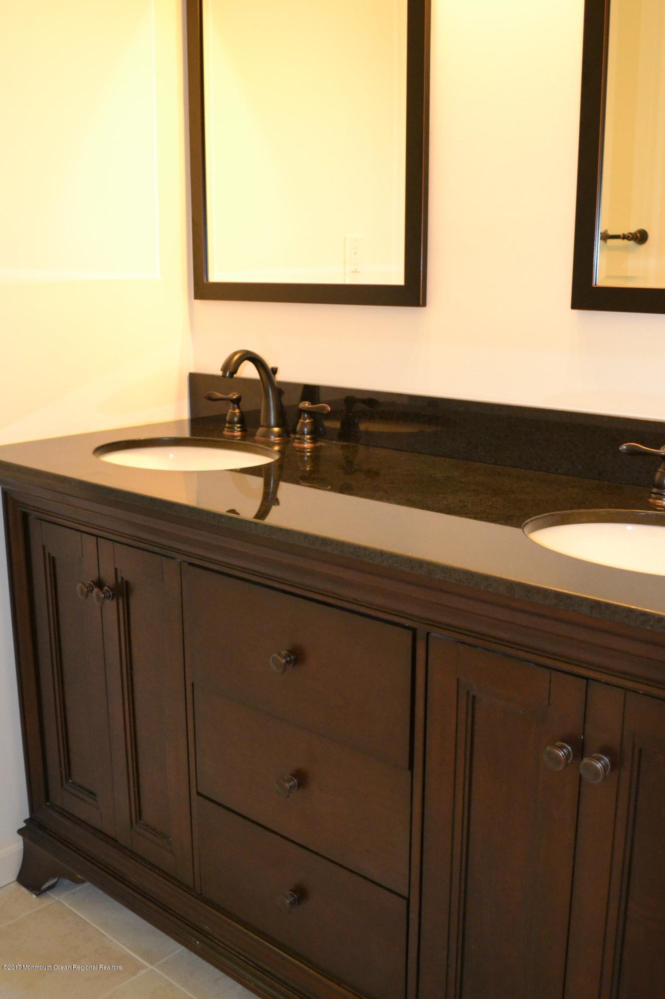 95 Old Post Road Freehold, NJ 07728 - Photo 13 of 23 Main Bath
