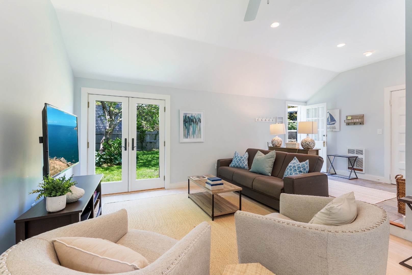 8 High Street Edgartown, MA 02539 - Photo 30 of 37