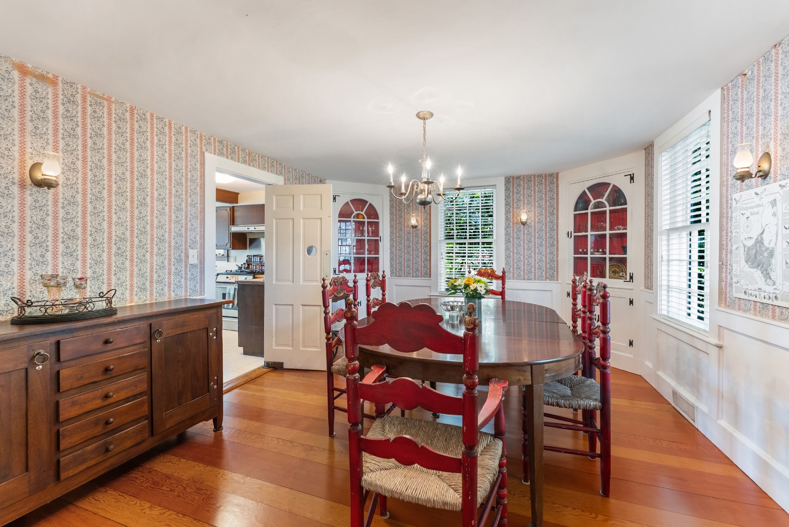 8 High Street Edgartown, MA 02539 - Photo 8 of 37