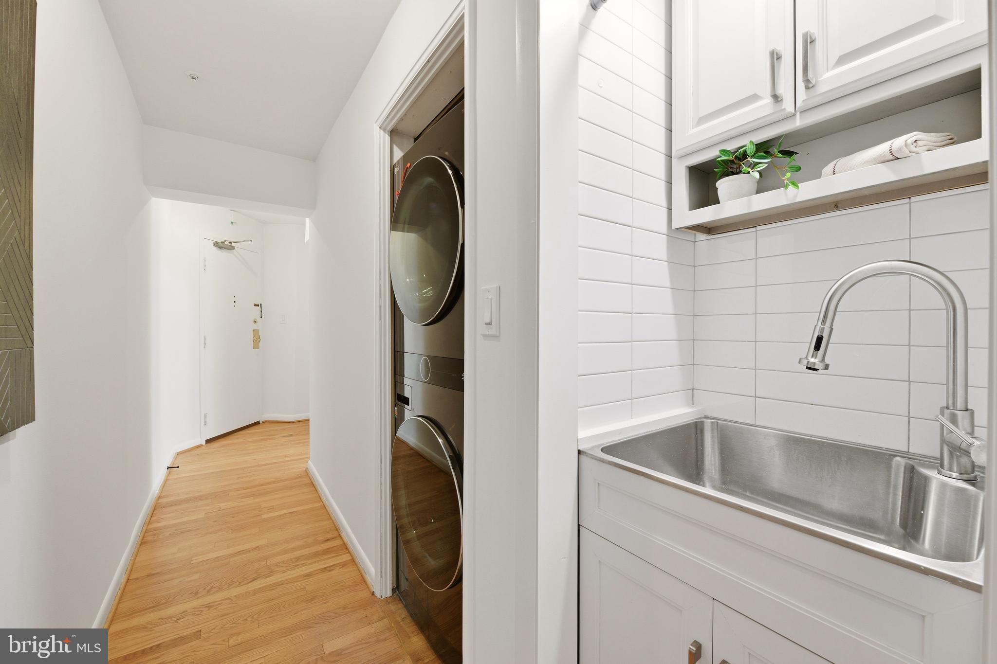 2633 Adams Mill Road Northwest, Unit 402 Washington, DC 20009 - Photo 27 of 40