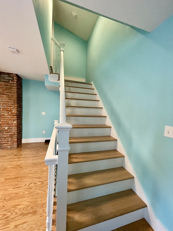 30 Cherry Street, Unit A Northampton, MA 01060 - Photo 16 of 36