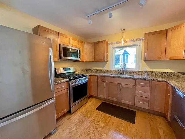 $485,000 | 30 Cherry Street, Unit A, Northampton, MA 01060