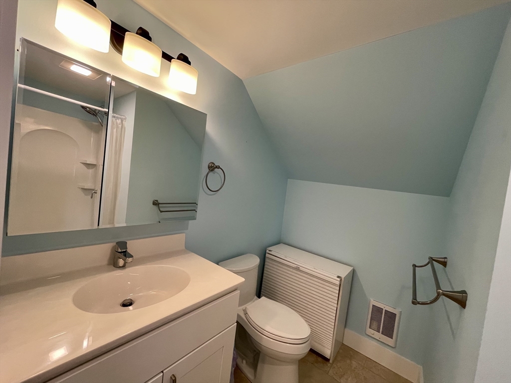 30 Cherry Street, Unit A Northampton, MA 01060 - Photo 24 of 36