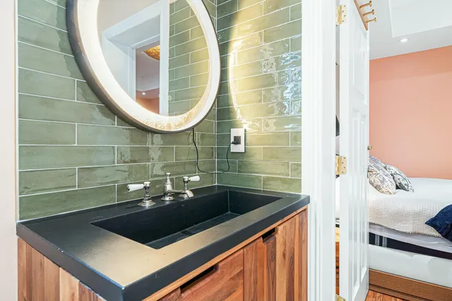 $10,000 | 3714 South Olive Avenue, West Palm Beach, FL 33405