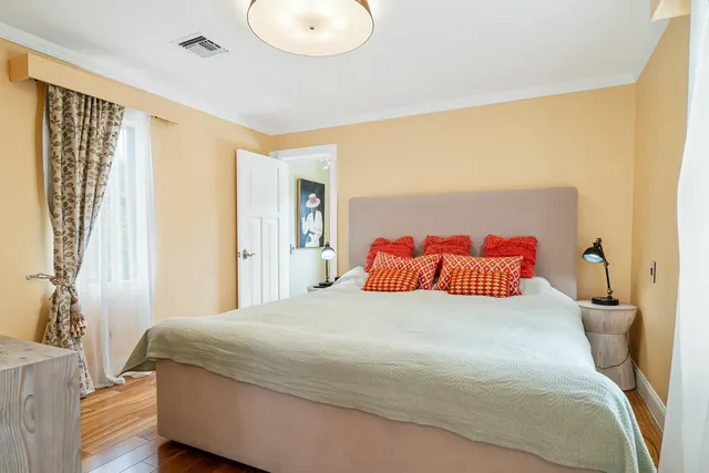 $10,000 | 3714 South Olive Avenue, West Palm Beach, FL 33405