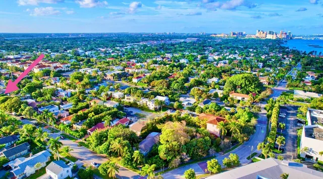 $10,000 | 3714 South Olive Avenue, West Palm Beach, FL 33405