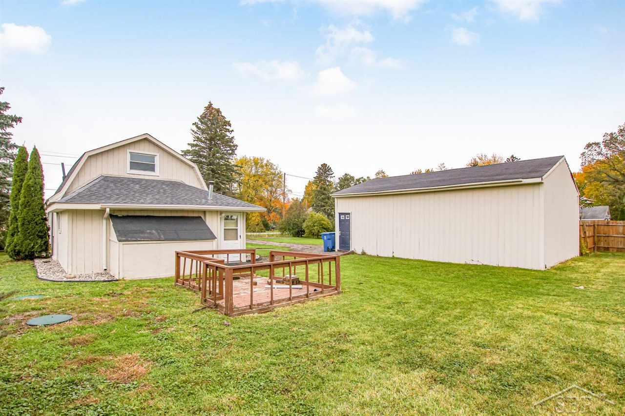 4420 East Laporte Road Freeland, MI 48623 - Photo 29 of 42 50059300-28.JPG